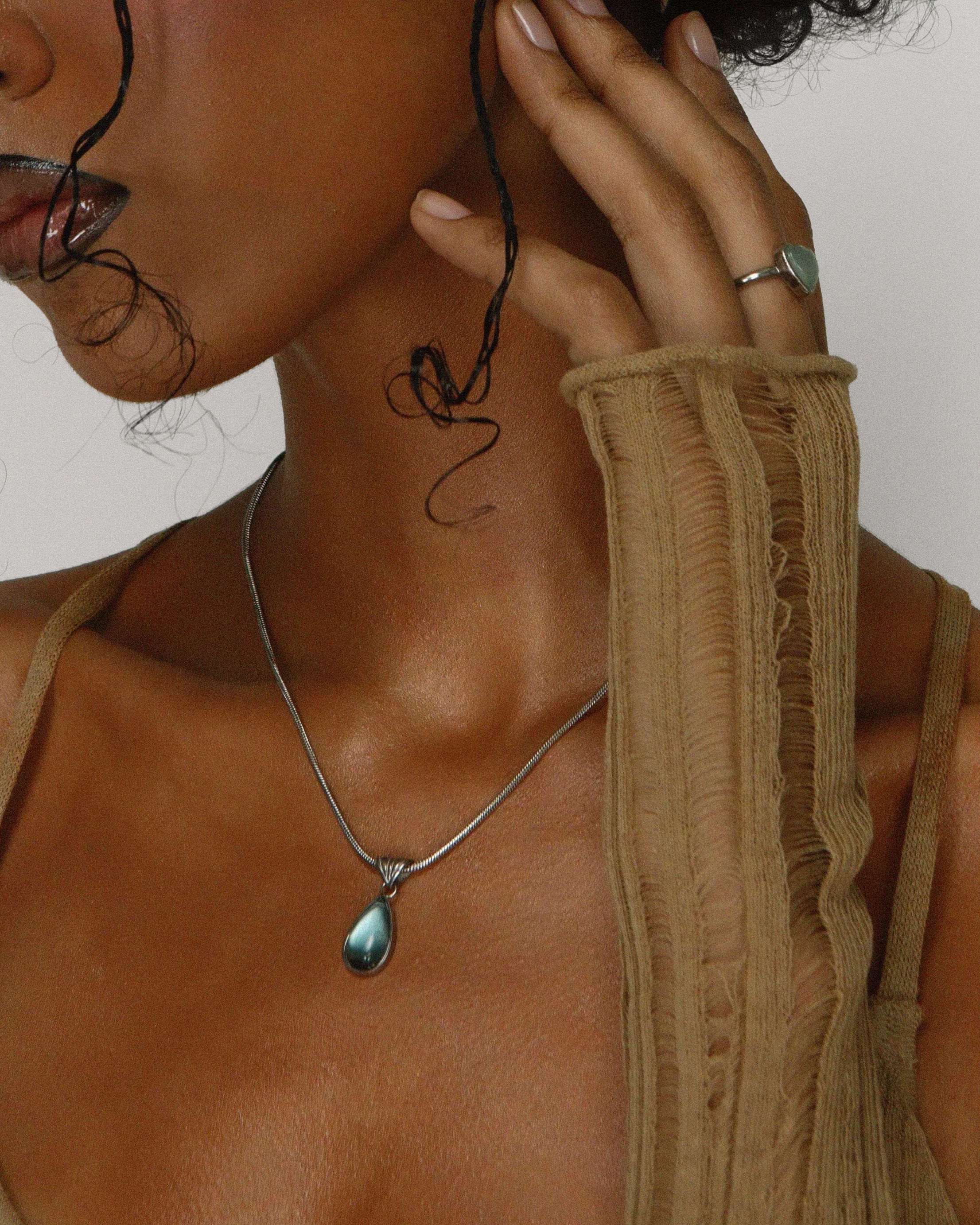 Waterdrop Marine Blue Necklace