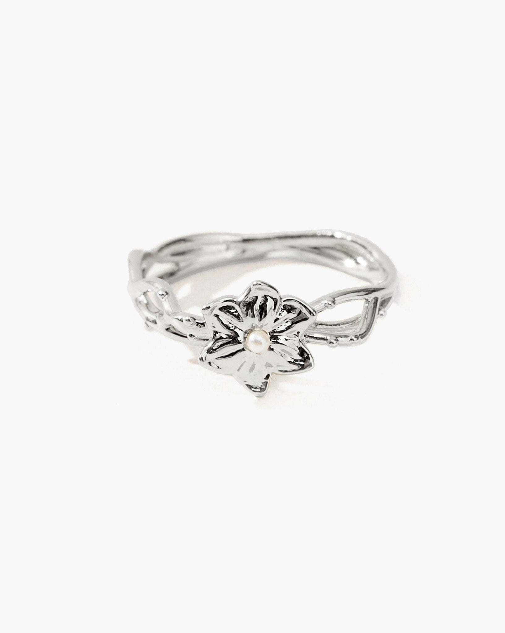 Victoria Flower Tulip Ring